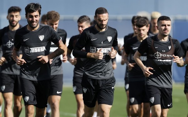 Málaga, Lombán y Escassi entrenaron junto al grupo y miran al Molinón