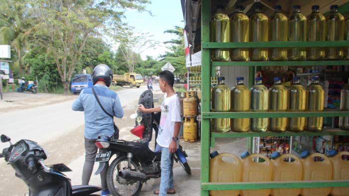 Penjual Bensin Eceran Gigit Jari Beli Bbm Dan Dijual Lagi Bakalan