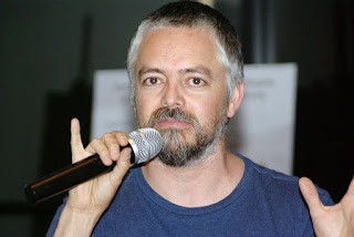 Modalidades de representación política en la ciencia ficción chilena. Reflexión distópica en la utilización del cuerpo, la tecnología y la consciencia en Mariana de Jorge Baradit 