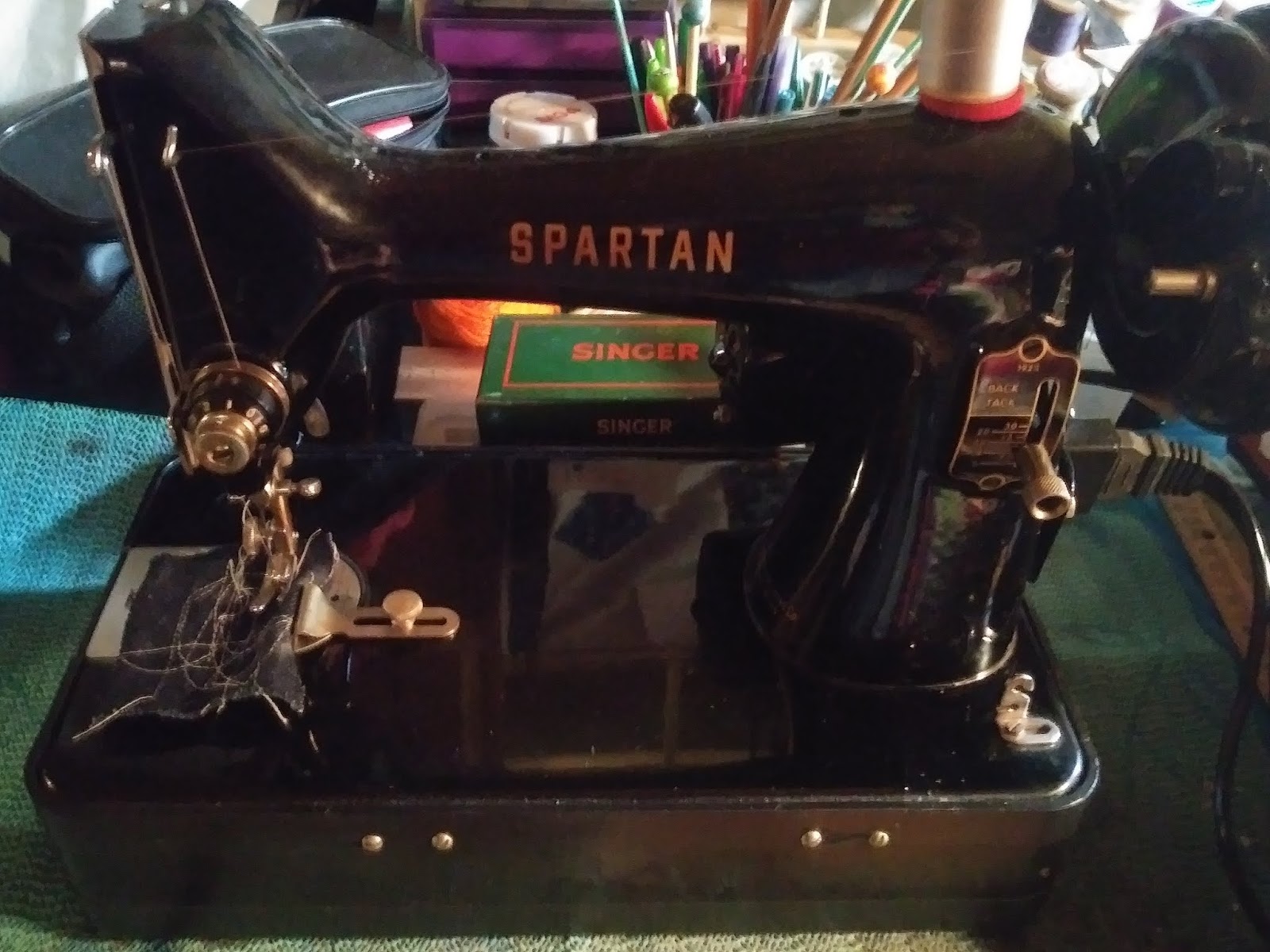 quilterhouse 1959 Singer Spartan 192k