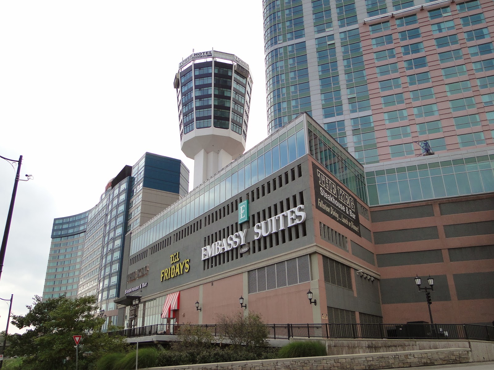 The Keg Steakhouse & Bar (Niagara Falls, CANADA) ★★★★☆ A traveling