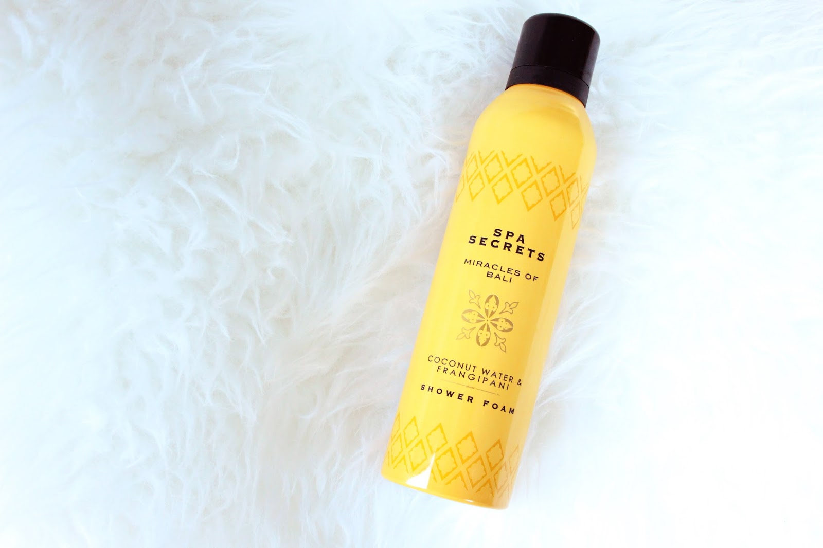 Spa Secrets Miracles Of Bali 'Coconut Water & Frangipani' Shower Foam