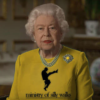 La reina de Inglaterra se pone un traje verde croma e Internet hace su magia. 15 2024