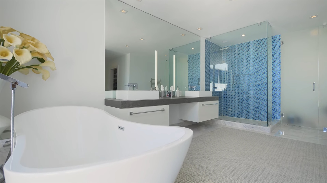 Tour 120 N Hibiscus Dr, Miami Beach FL vs. 40 Interior Design Photos