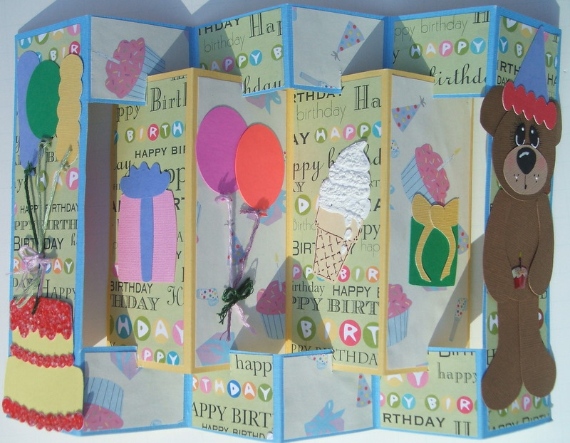 apratadesign A CONCERTINA BIRTHDAY CARD