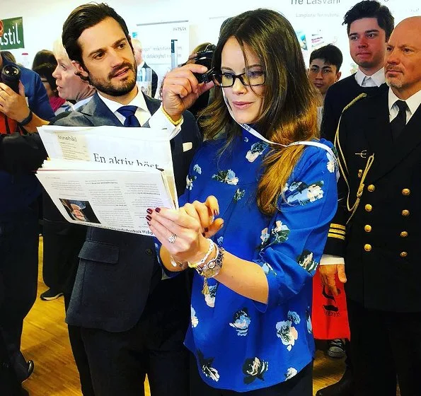 Princess Sofia wore 2ndDay Checked Duster Coat. Frödingskolan School in Kronopark. secondary school teacher Soran Afrasiabi