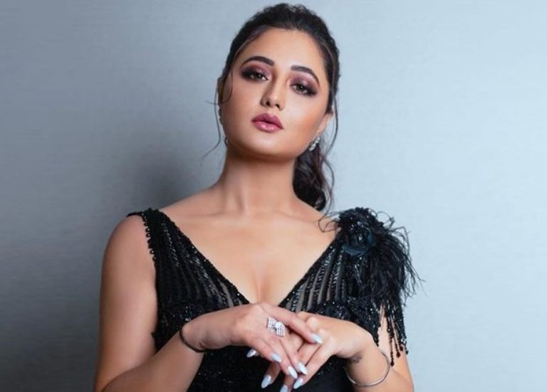 रश्मि देसाई आयु, ऊंचाई, जीवनी 2020, विकी, नेट वर्थ, प्रेमी | Rashami Desai Age, Height, Biography 2020, Wiki, Net Worth, Boyfriend | हिंदीदेसी - Hindidesi.com