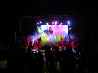 A photo of a live perfomance