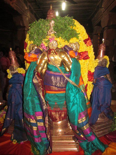Parameshwara Vinnagaram - Nammalwar Thiruvadi Thozhuthal Uthsavam ...