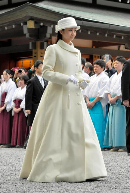 Princess Kako of Akishino visits the Geku (outer shrine) at Ise Shrine 