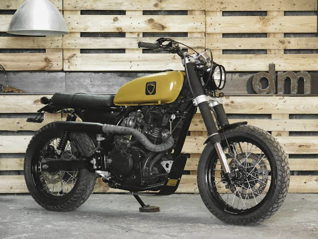 Kawasaki KLR650 By Desideratum