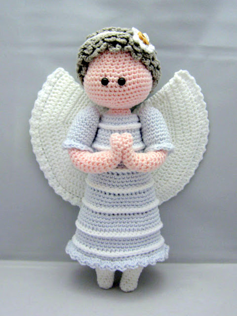 Christmas angel Crochet pattern