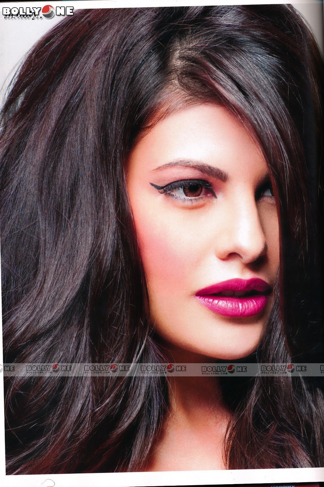 Jacqueline Fernandez COSMOPOLITAN May 2011 IndianapeBlog