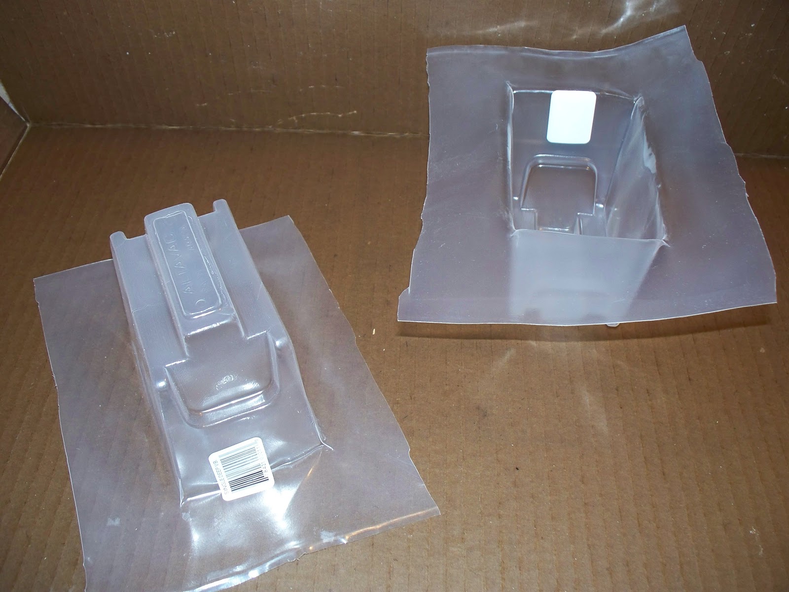 Electrical Outlets Vapour Barrier Around Electrical Outlets