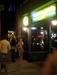 Coventry at Night (photo by Geoffrey Landis) photo of Winking Lizard pub in Coventry