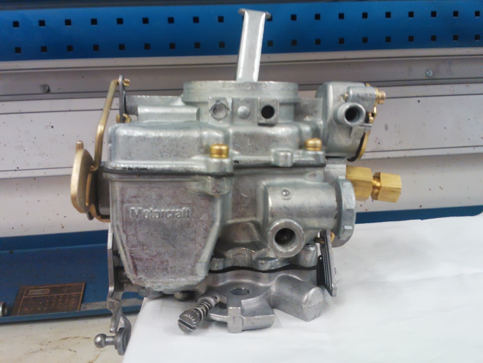 Restoration of a 1965 Mustang Holley 1940 1V carburetor
