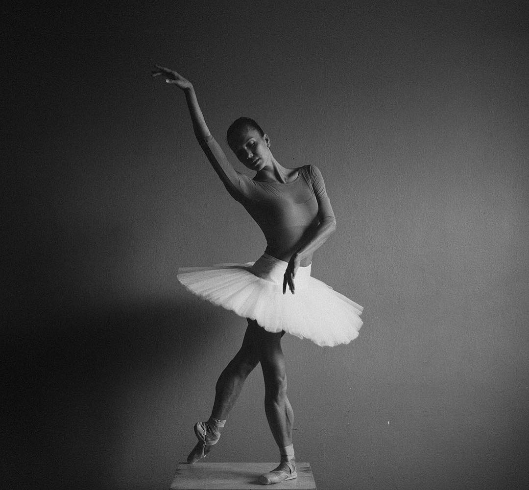 Her Calves Muscle Legs Fetish Ballerina with Extremely Muscular Calves