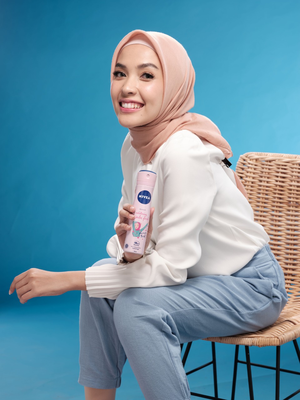 Review Nivea Whitening Hijab Fresh Deodorant dan Cooling Body Serum