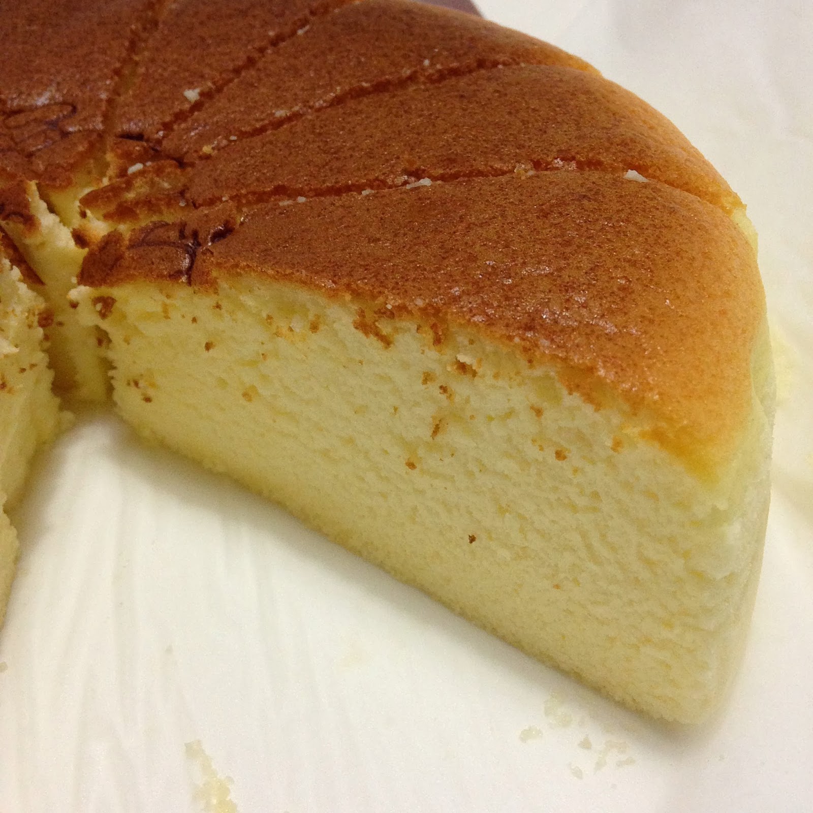 FoodieFC Uncle Tetsu's Cheese Cake 徹思叔叔起司蛋糕 (ION Orchard)