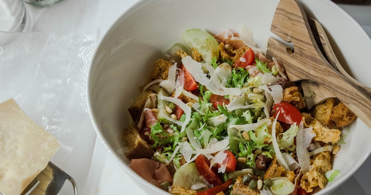 Kochfelder: Toskanischer Brotsalat