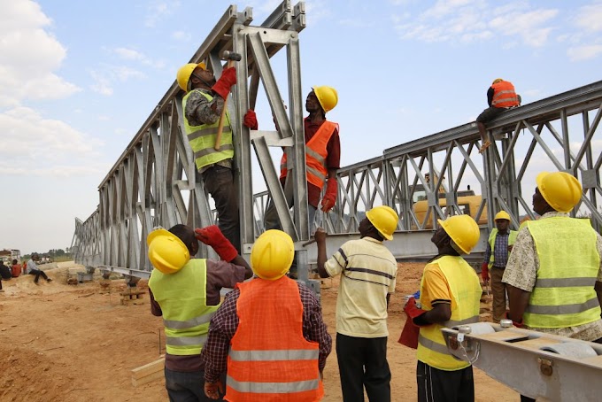 Wananchi Waishukuru TARURA baada ya kutatuliwa kwa kero yao ya muda mrefu kwa kujengewa Daraja la Chuma