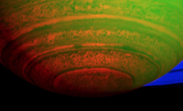 Beautiful infrared photo of Saturn like you have never seen it before Saturn%252C%2Bplanet%252C%2Binfrared%252C%2Bufo%252C%2Bsighting%252C%2B