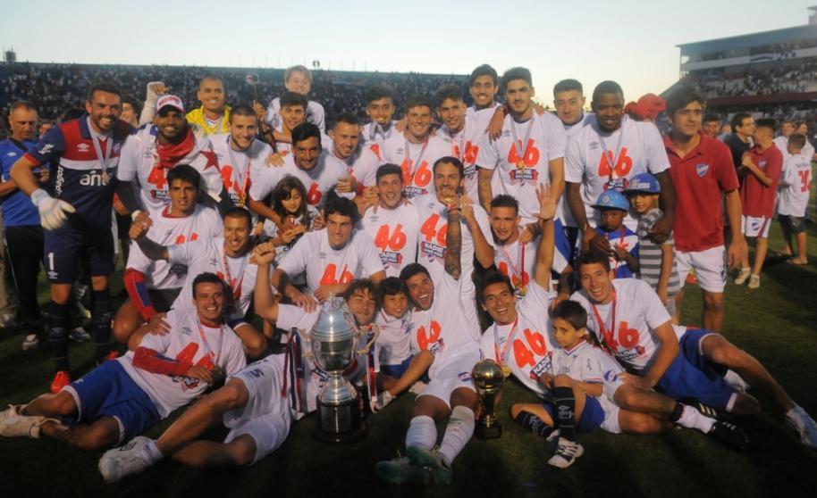 Troféus do Futebol Campeonato Uruguaio (Primera División Profesional