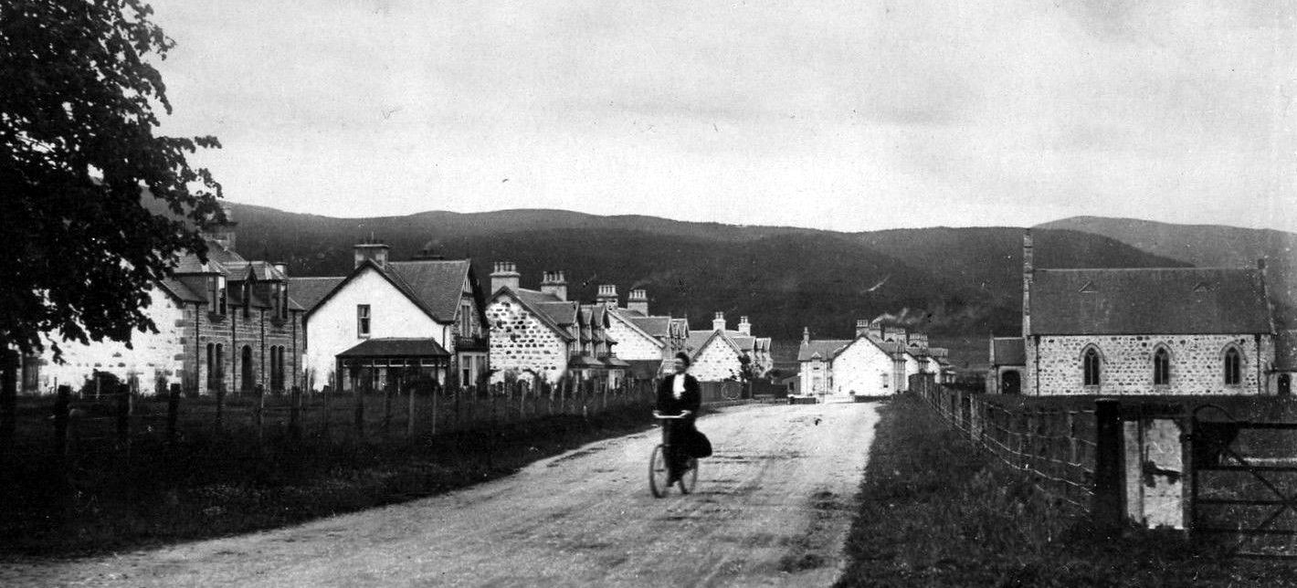 Tour Scotland Old Photograph Aviemore Scotland