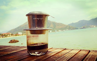 A COMPLETE GUIDE TO BREWING COFFEE USING VIETNAMESE COFFEE DRIP