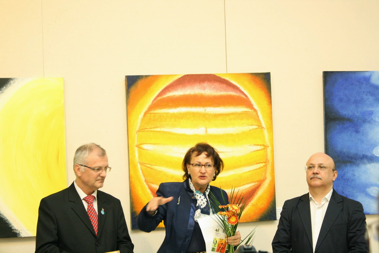 Călătorie prin Cosmos... cu ajutorul picturii