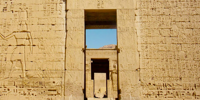 Ramses III Gate Habu Temple - Temple of Habu - Tourism in Luxor - www.tripsinegypt.com