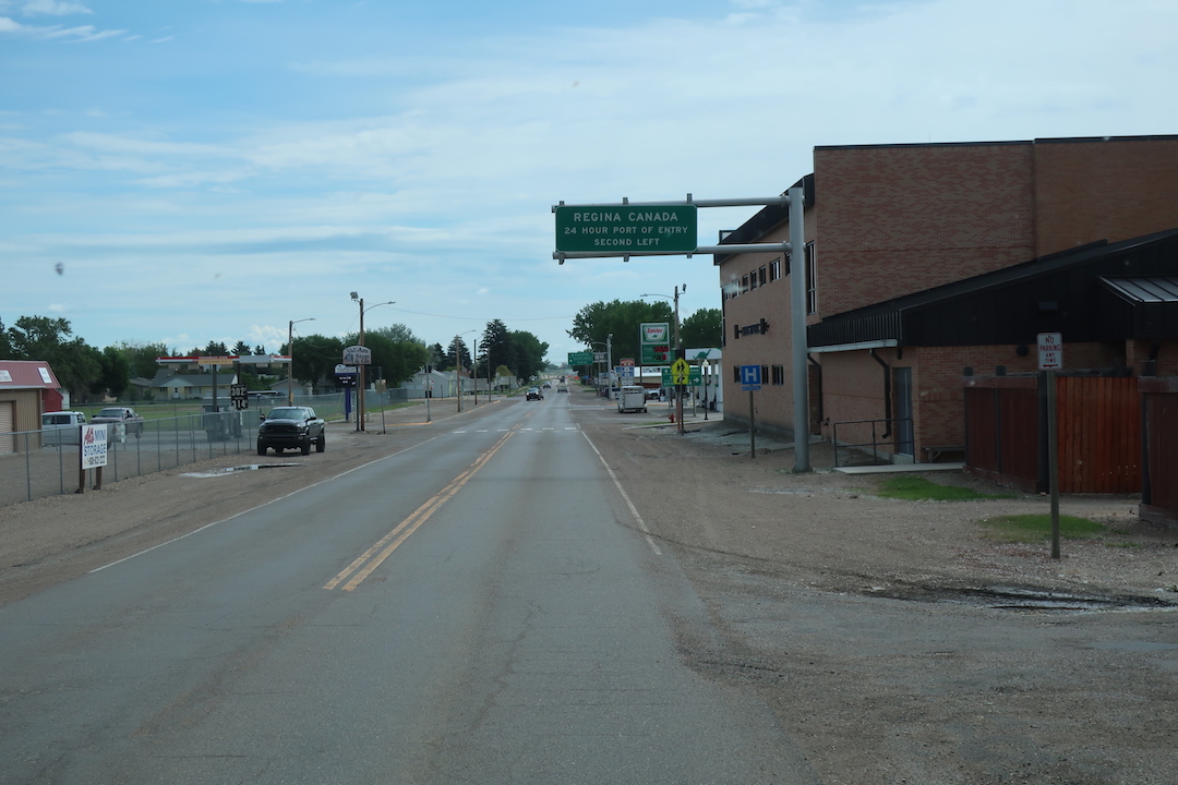 Living Our Dream Move from Glasgow, MT to Hazen, ND