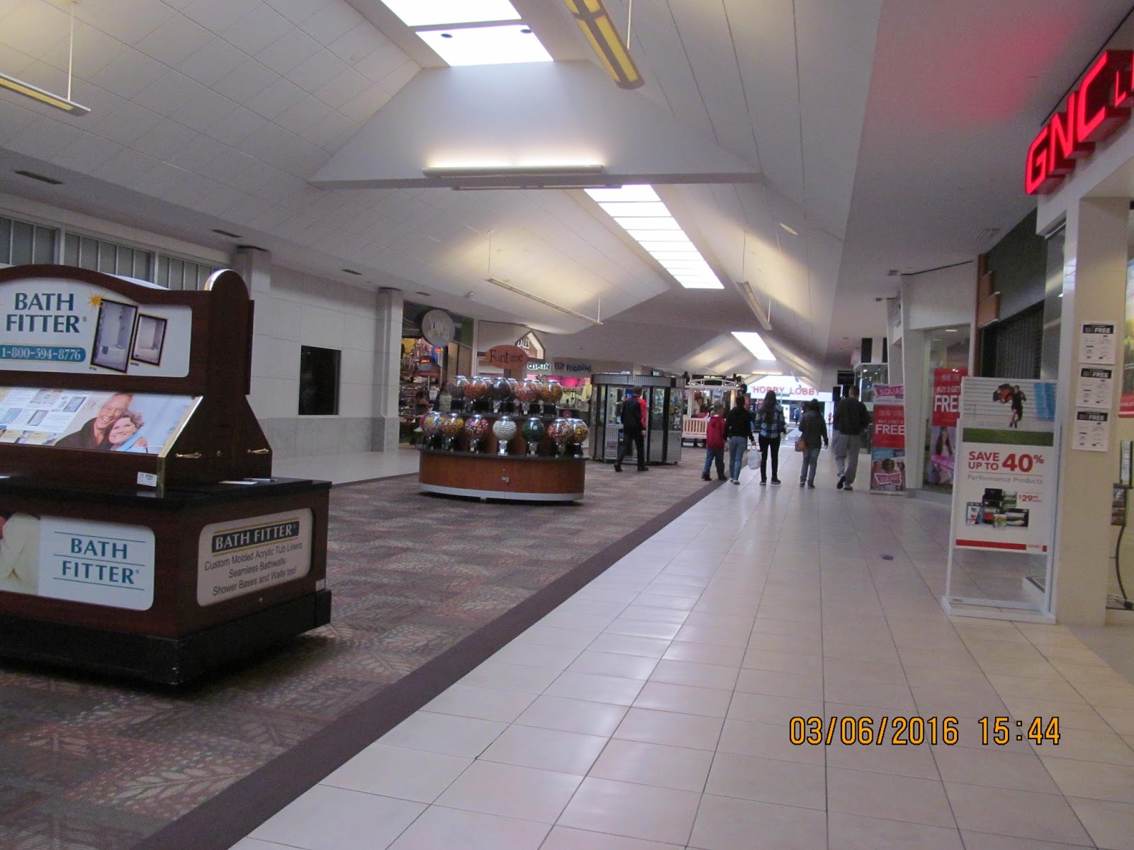 Trip to the Mall Hickory Point Mall [(Forsyth) Decatur, Illinois)]