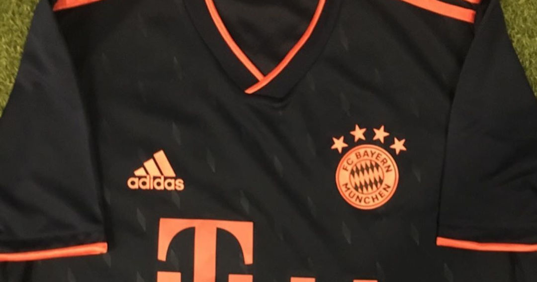 Essa é a suposta nova camisa 3 do Bayern para temporada ...