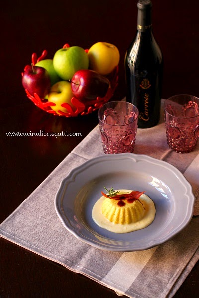 ricetta budino mele salato salsa al pecorino prosciutto croccante aceto balsamico ricetta budino mele salato salsa al pecorino prosciutto croccante aceto balsamico