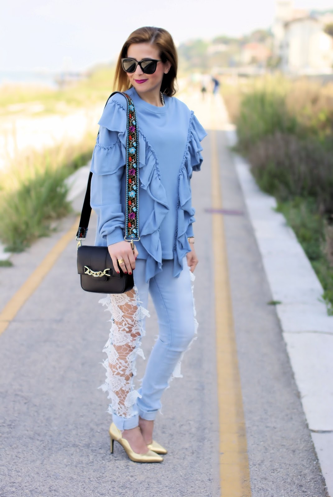 Lace cut out jeans found on Sammydress and ruffled sweatshirt for a daytime outfit idea on Fashion and Cookies fashion blog, fashion blogger style