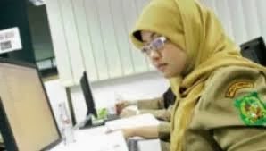 Perbedaan Antara Lembaga Dengan Organisasi