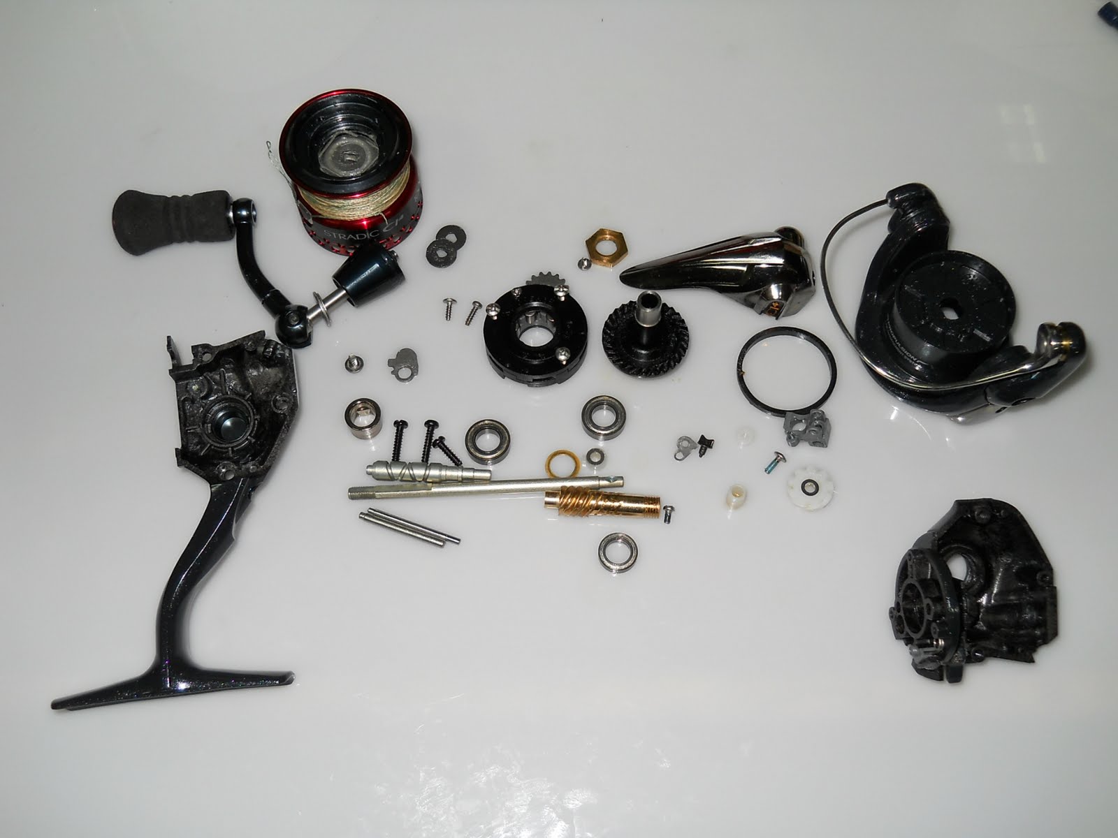 SHIMANO STRADIC 1000F CI4 Xeno Reels Service And Repair