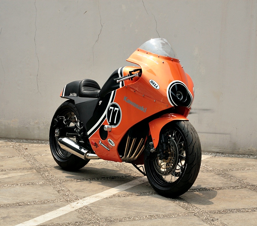 Kawasaki GPZ 600 by Studio Motor - Lsr Bikes