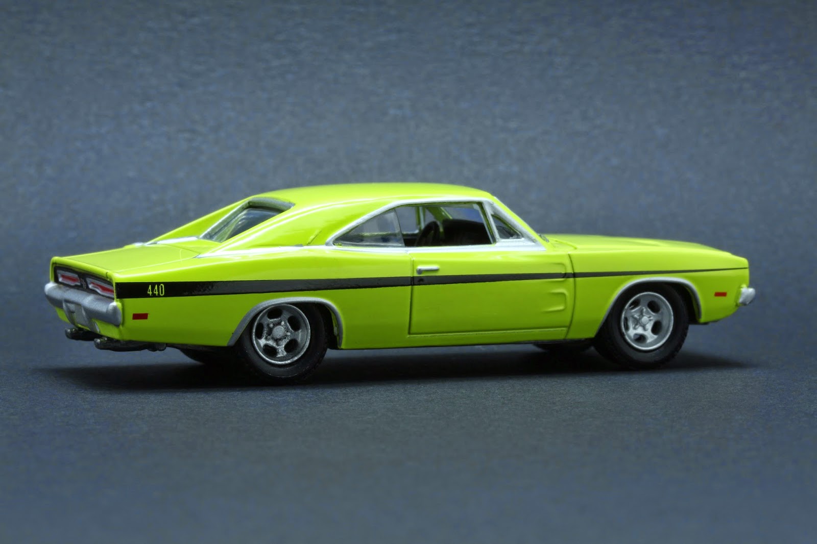 Diecast Hobbist: 1969 Dodge Charger R/T
