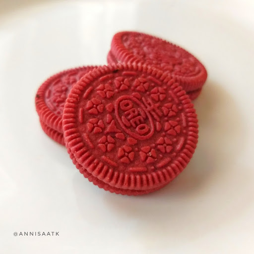 perbedaan oreo red velvet dan supreme