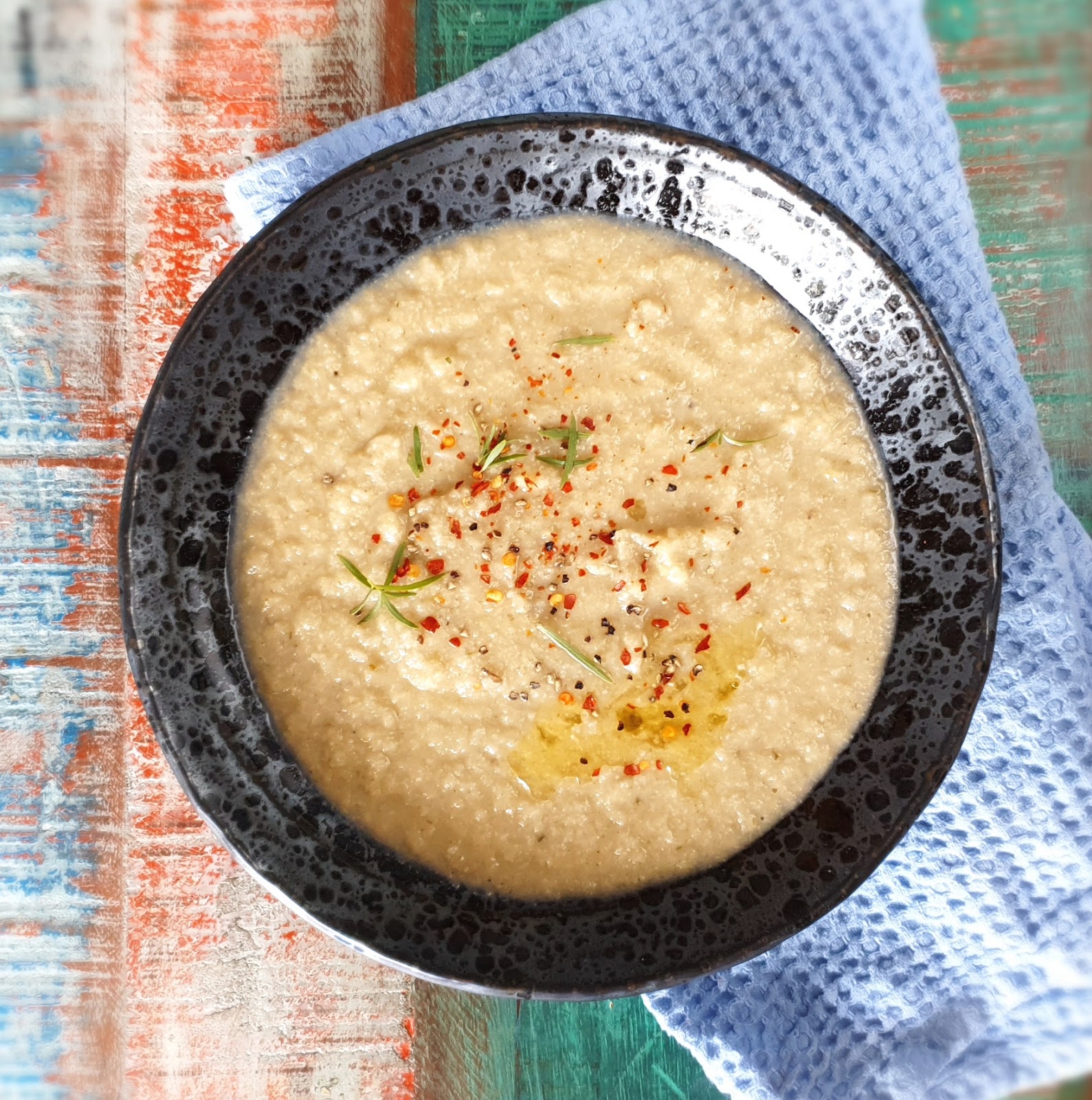 Roasted Cauliflower, Leek & Garlic Soup