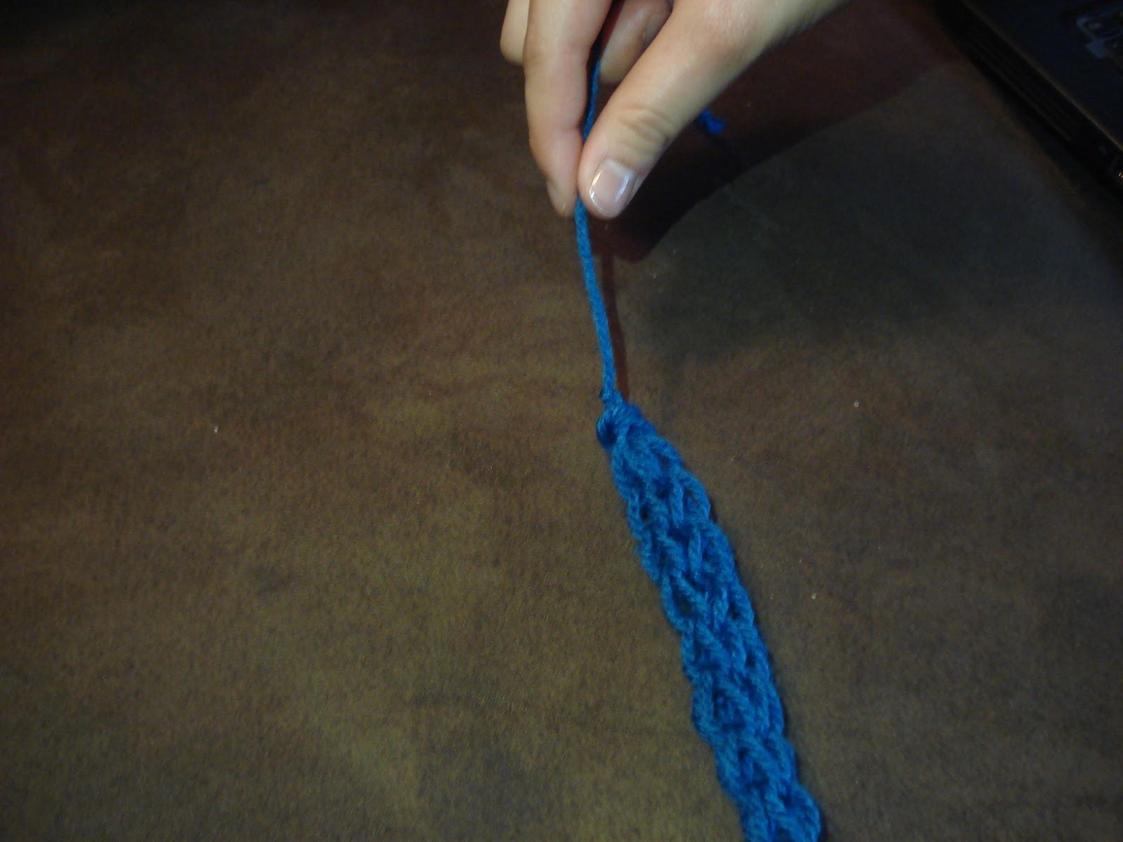 A Simple Yarn Lei