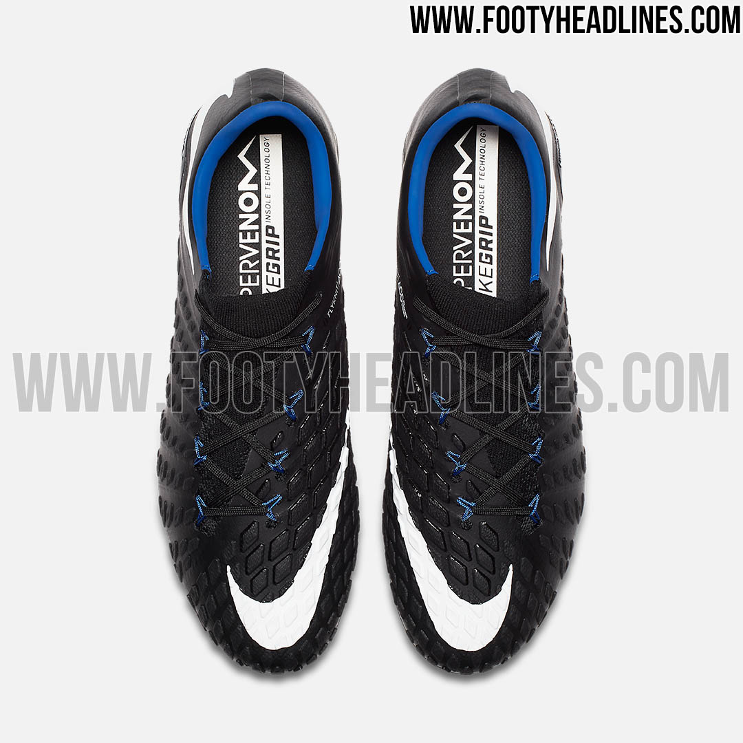 Nike HypervenomX Finale II TF Turf Soccer Shoes (Photo