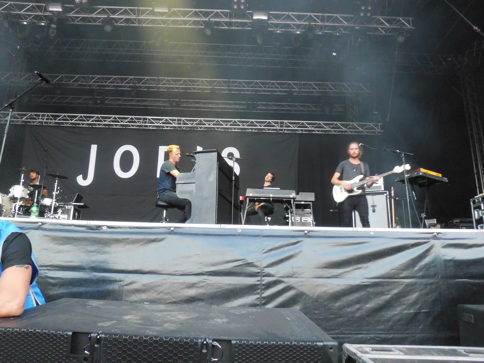 Rock Thomas Godoj Neues Album 13 Pfeile Vo Am 25 5 2018