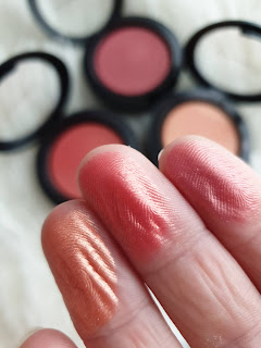 Extradimension blush MAC COSMETICS