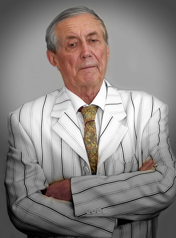 Легендарный автор. Евтушенко портрет. Легендарный автор. Легендарный автор. Стэн ли марвел молодой.