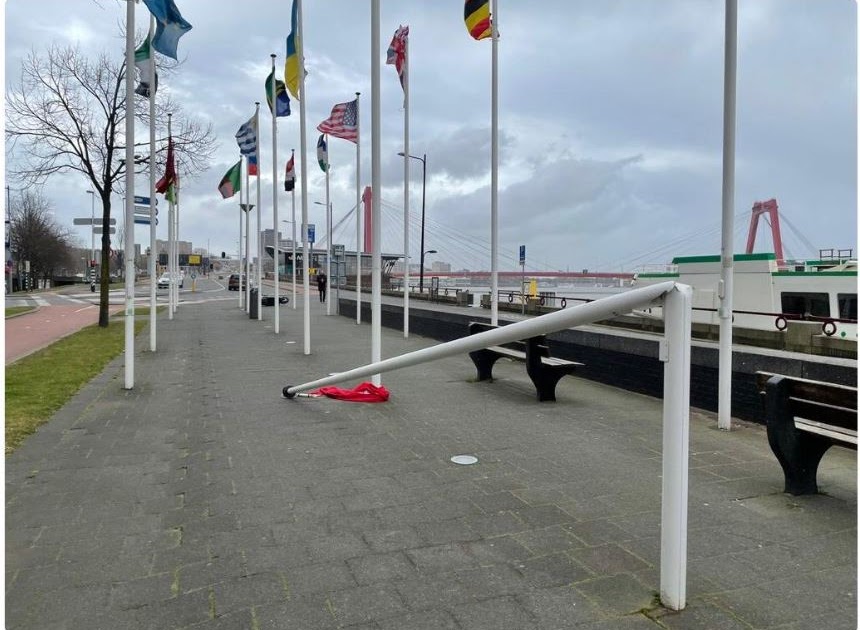 Նիդերլանդական Օրագիր Evert արնանային փոթորիկը նախնական մոտ 30 միլիոն