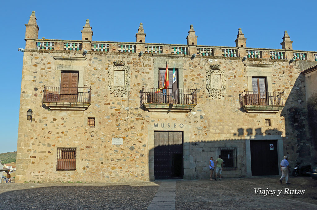 Palacio del Aljibe o de las Veletas, Cáceres