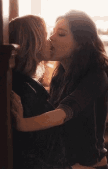 List Of Good Morning Hugs And Kisses Gif Virtual Hugs And Kisses Gifs Free The perfect virtualhug bighug bear animated gif for your conversation. list of good morning hugs and kisses